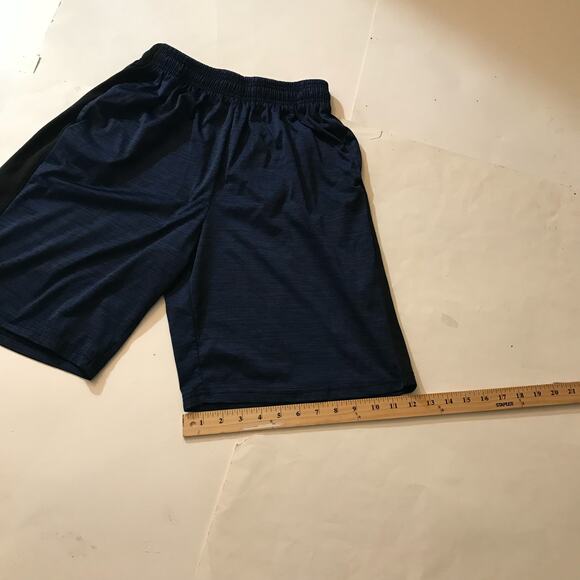 ESSENTIAL ELEMENTS Shorts Men’s M - Picture 4 of 6